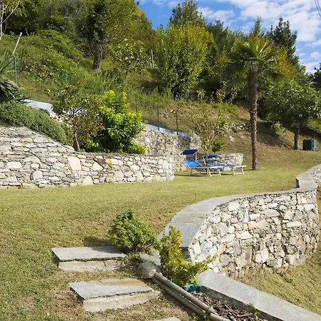 Casa Lumaca Feriehus Cannero Riviera
